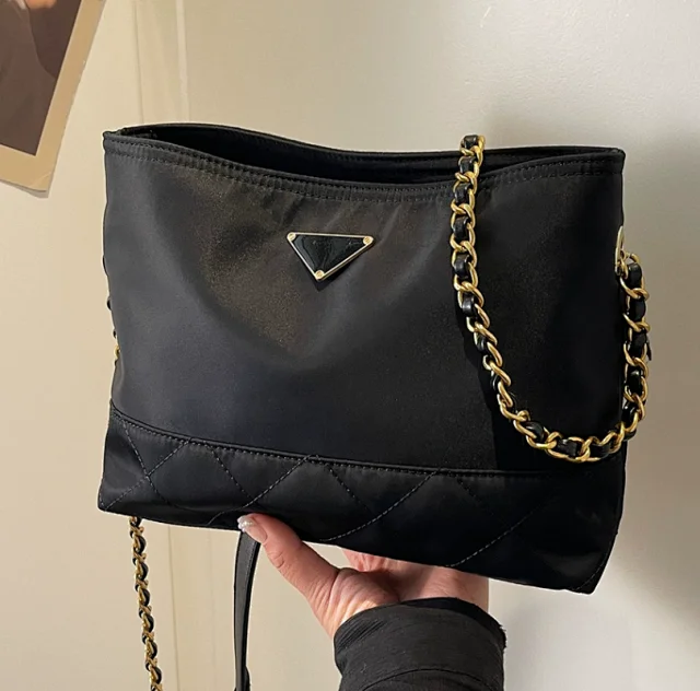 af1 classic white air force one