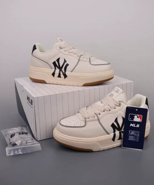 af1 classic white air force one